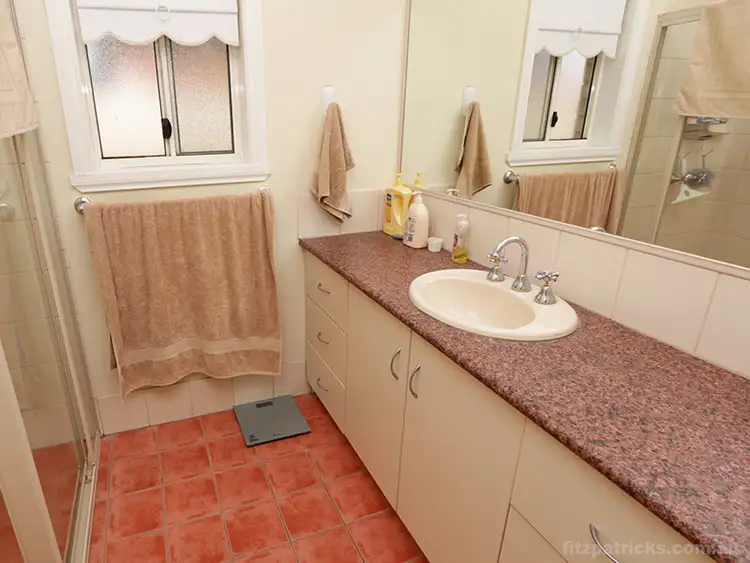 Sixth view of Homely house listing, 10 Bourkelands Drive, Bourkelands NSW 2650