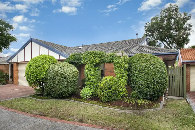 14 Enfield Place, Forest Hill VIC 3131