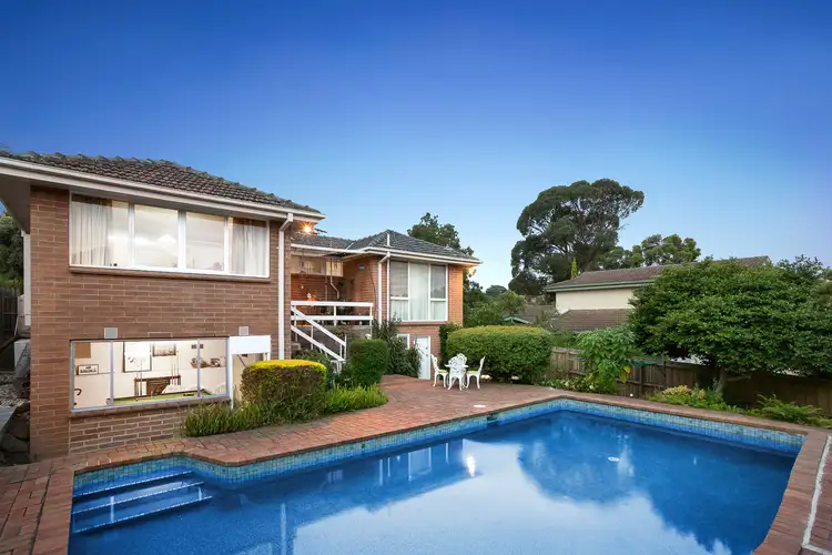 22 Glenfern Avenue, Doncaster VIC 3108