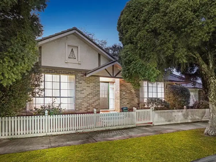 24 Wimmera Avenue, Reservoir VIC 3073