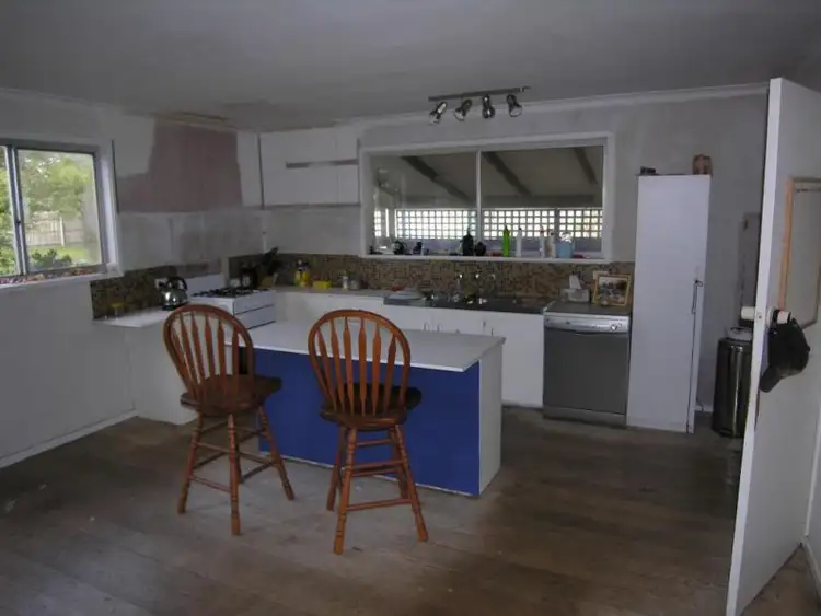 Sixth view of Homely house listing, 5 Newton Street, Seaspray VIC 3851