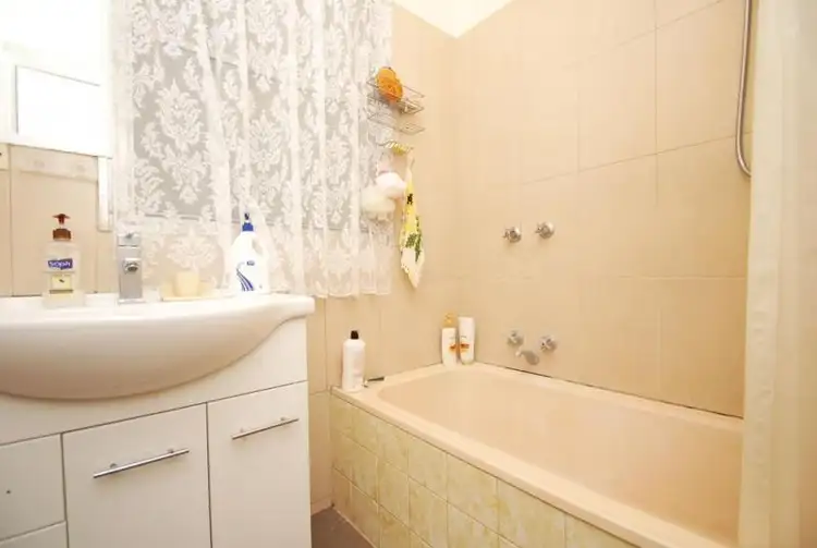 Sixth view of Homely unit listing, 56 Kiewa Crescent, Dallas VIC 3047