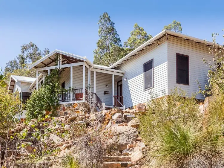 9 Vivian Way, Boya WA 6056