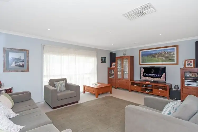 Sixth view of Homely house listing, 3 Wren Court, Whittlesea VIC 3757