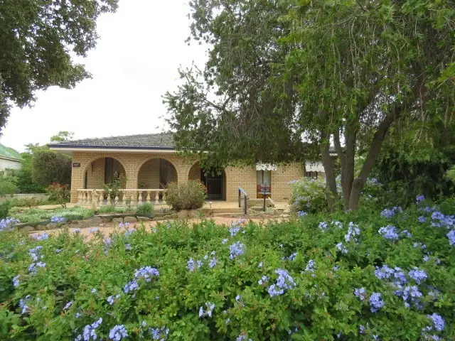 20 Brockman Street, Beverley WA 6304