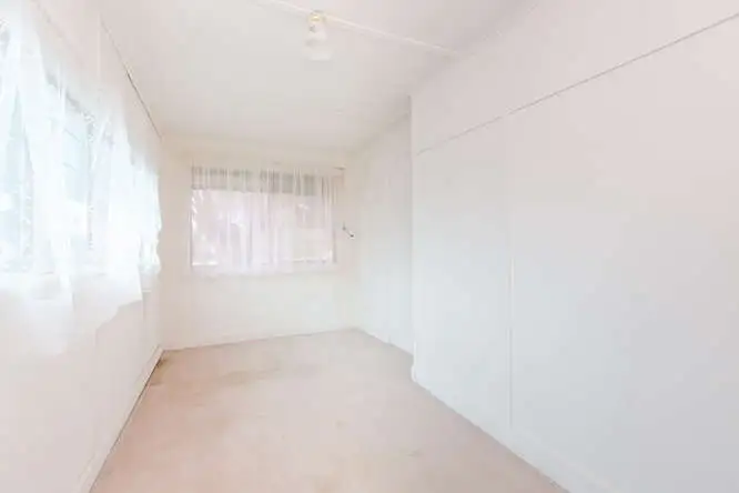 Seventh view of Homely house listing, 9 The Centreway, Red Cliffs VIC 3496