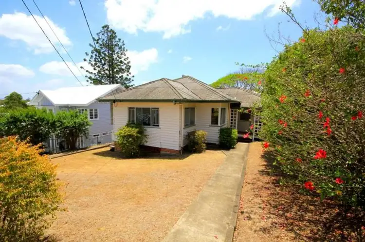 18 Doyle Street, Coorparoo QLD 4151