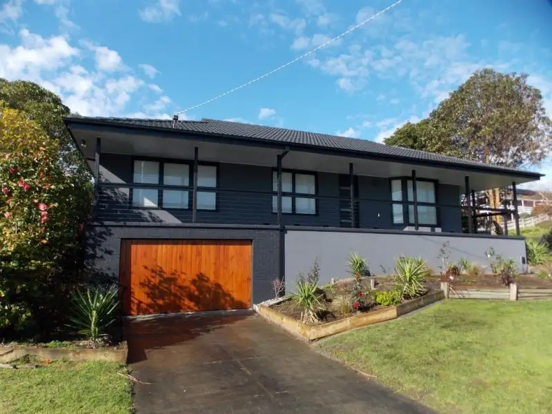 Main view of Homely house listing, 17 Bangor Drive, Frankston VIC 3199