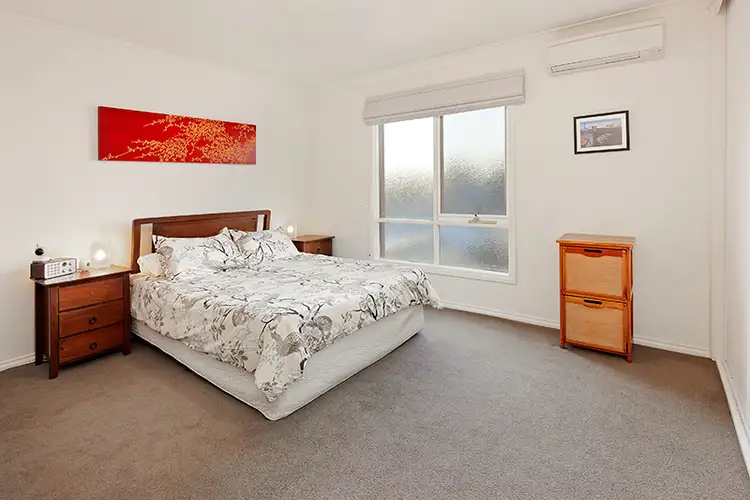 Sixth view of Homely townhouse listing, 2/234 Raglan Street, Preston VIC 3072