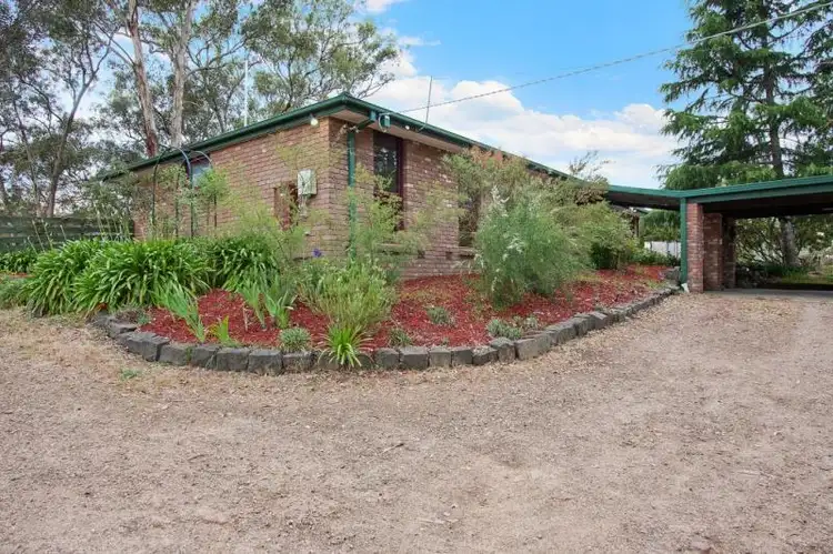 26 Wattletree Road, Hurstbridge VIC 3099