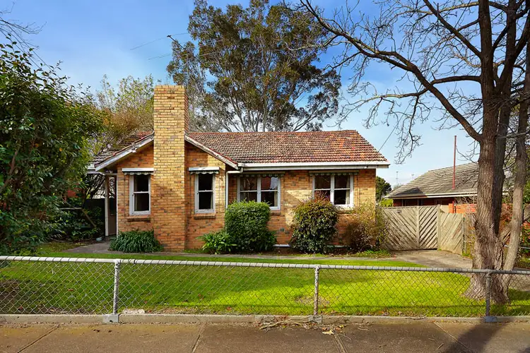 18 Rita Street, Preston VIC 3072