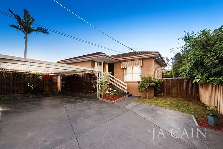 2/2 Sitar Court, Burwood East VIC 3151