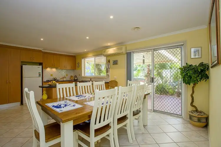 Fifth view of Homely house listing, 8 Cadogan Place, Altona Meadows VIC 3028