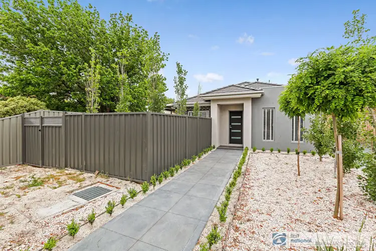 1/12 Seagull Ave, Altona VIC 3018