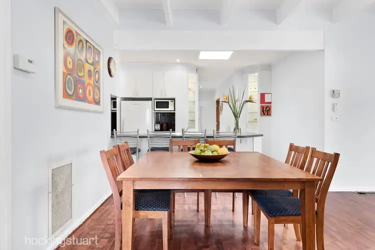 Fourth view of Homely house listing, 3 Kaniva Court, Bentleigh East VIC 3165