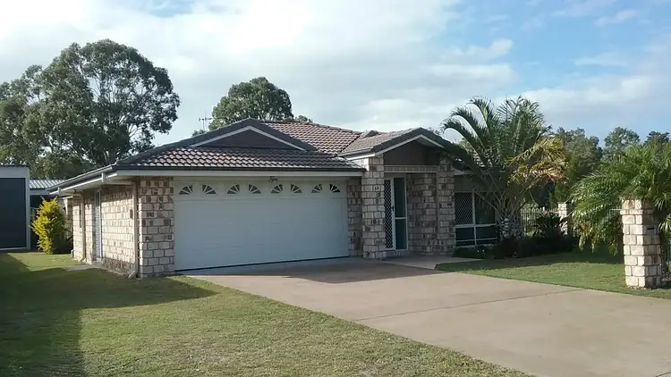 33 Lucas Drive, Burrum Heads QLD 4659