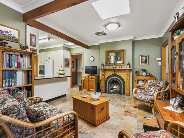 Fourth view of Homely house listing, 6 Lockhart Court, Hoppers Crossing VIC 3029