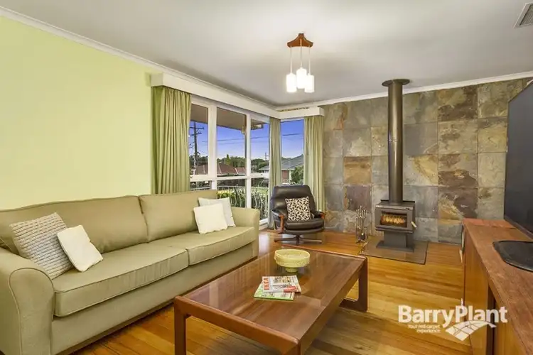Second view of Homely house listing, 8 Lea Crescent, Bundoora VIC 3083