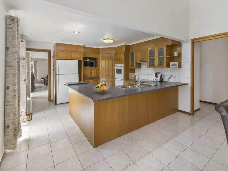 Fourth view of Homely house listing, 14 Glenauburn Court, Sunbury VIC 3429