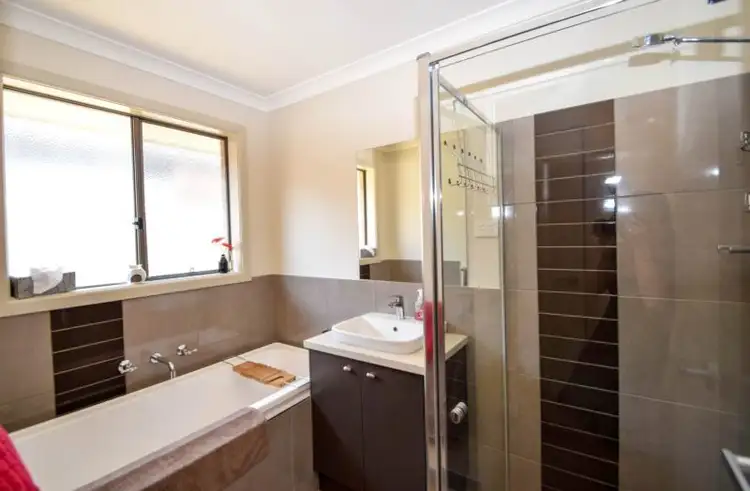 Sixth view of Homely house listing, 25 Joyce Way, Wangaratta VIC 3677