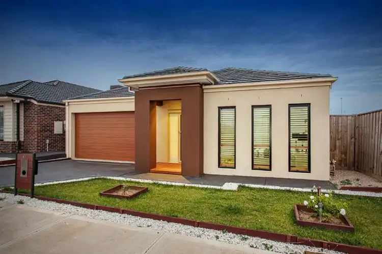 14 Susan Place, Melton West VIC 3337