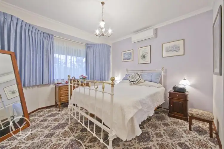 Sixth view of Homely house listing, 4 Edwards Green, Floreat WA 6014
