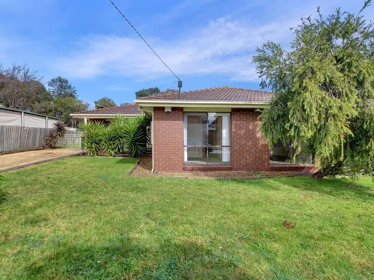4 Darnley Drive, Skye VIC 3977