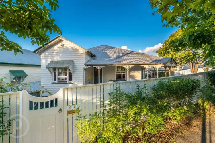 27 Glenrosa Road, Red Hill QLD 4059