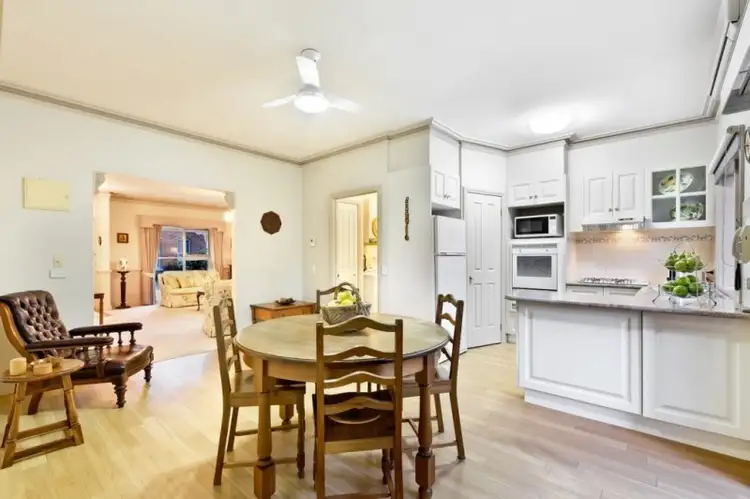 Fifth view of Homely unit listing, 4/670 Main Road, Eltham VIC 3095