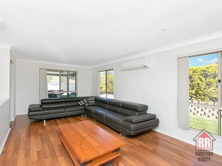 Third view of Homely house listing, 2 Panama Court, Kuraby QLD 4112