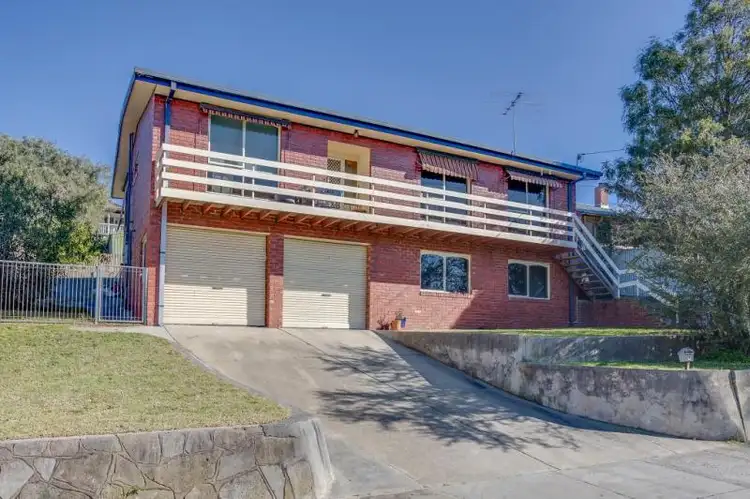 4 Woorilla Court, Frankston VIC 3199