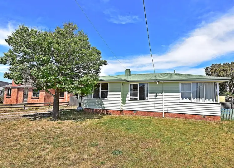 60 Adelaide Street, George Town TAS 7253