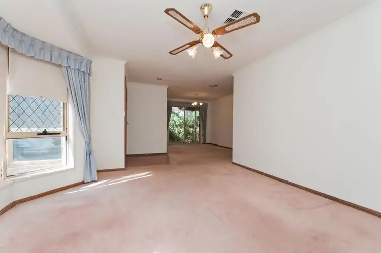 Second view of Homely house listing, 10 Crestview Place, Wynn Vale SA 5127