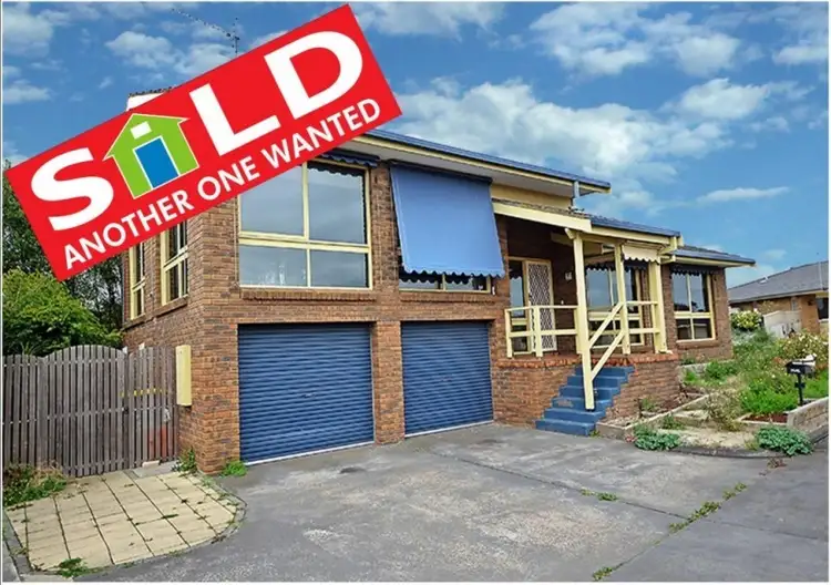 2/297 Hanlon Parade, Portland VIC 3305