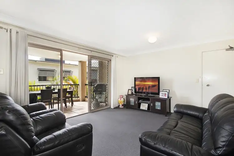 Fourth view of Homely unit listing, 4/5-7 Tweed Street 'Sunrays', Coolangatta QLD 4225