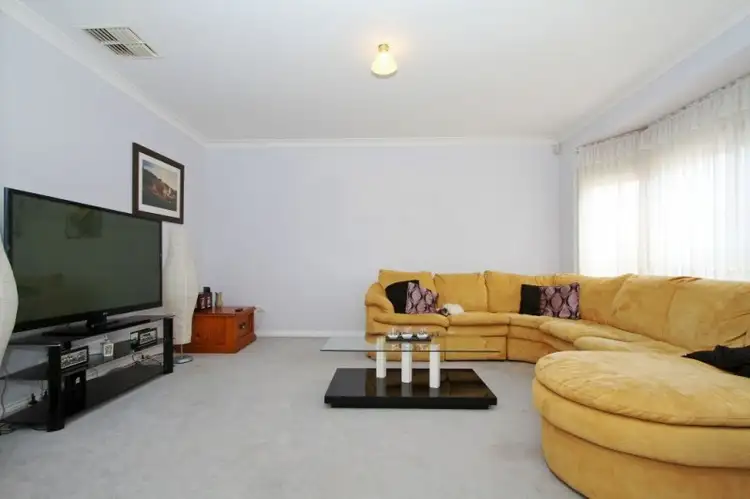 Fourth view of Homely house listing, 15 Lauren Court, Epping VIC 3076