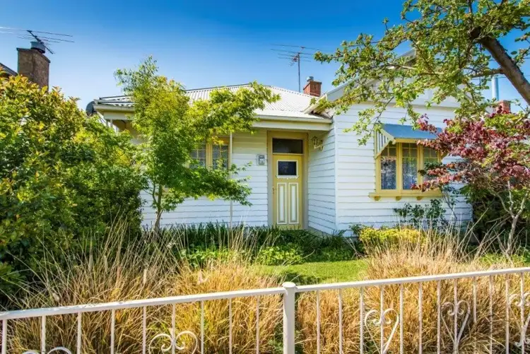 65 Empress Avenue, Kingsville VIC 3012