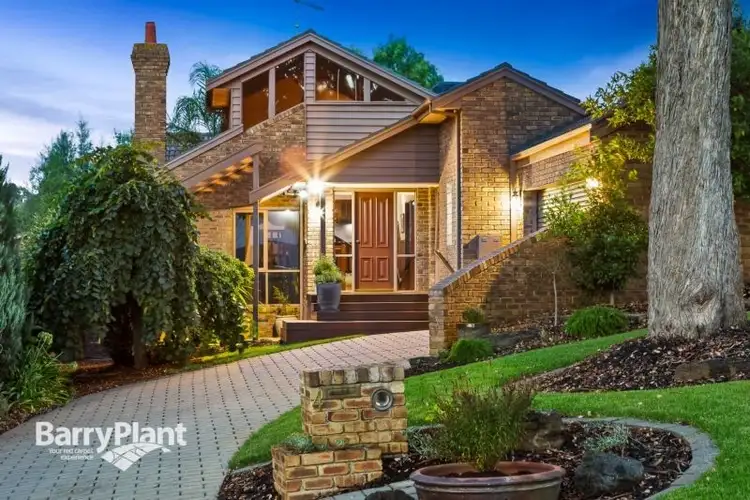 4 Upland Court, Eltham North VIC 3095
