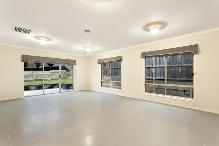 Fourth view of Homely house listing, 33 Kiora Avenue, Doreen VIC 3754