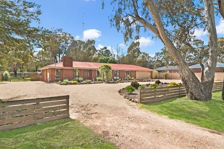28 Ross Street, Heathcote VIC 3523