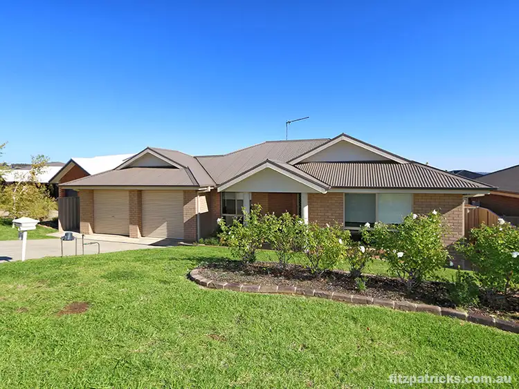 2 Osterley Street, Bourkelands NSW 2650
