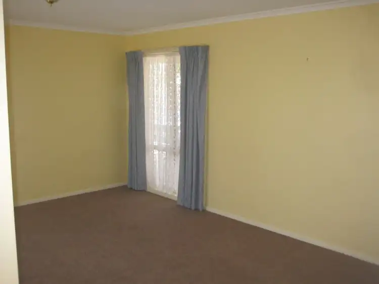 Fifth view of Homely house listing, 19 Quinn Court, Echuca VIC 3564