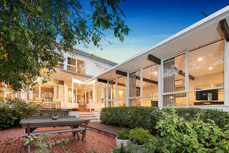 54 Barnard Grove, Kew VIC 3101