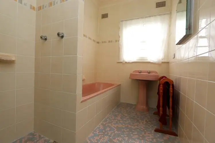 Sixth view of Homely house listing, 32 Hawthorne Street, Beresfield NSW 2322