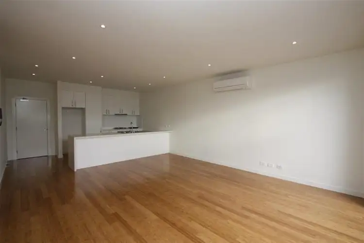 Sixth view of Homely apartment listing, 206/135 Lower Dandenong Road, Mentone VIC 3194