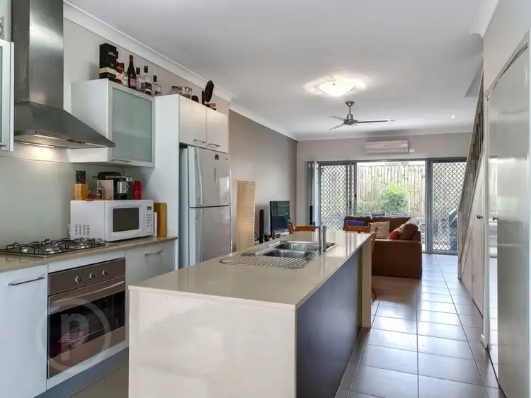 Second view of Homely townhouse listing, 4/551 Oxley Road, Sherwood QLD 4075