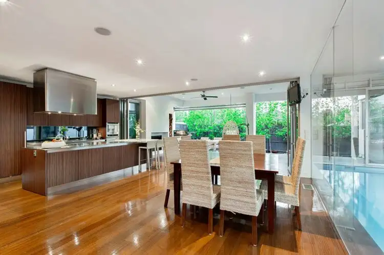 Third view of Homely house listing, 588 Centre Road, Bentleigh VIC 3204