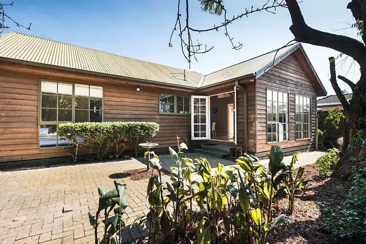 2/174 Lower Dandenong Road, Parkdale VIC 3195