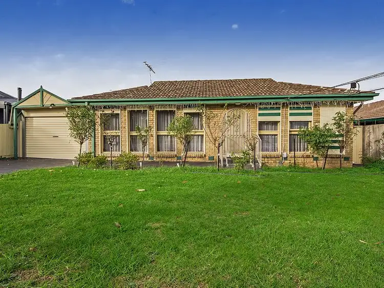8 Brackley Court, St Albans VIC 3021