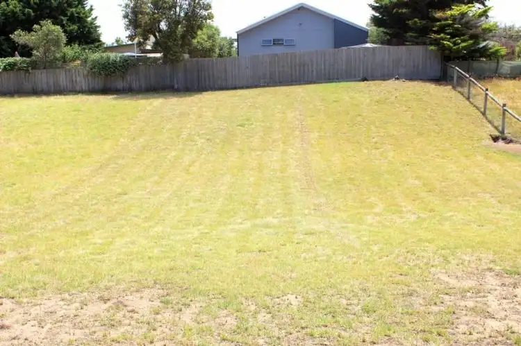 17 MERCURY DRIVE, Venus Bay VIC 3956